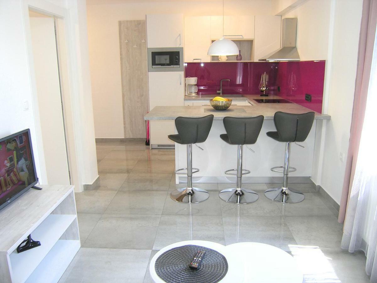 Apartment Zora Крк Экстерьер фото